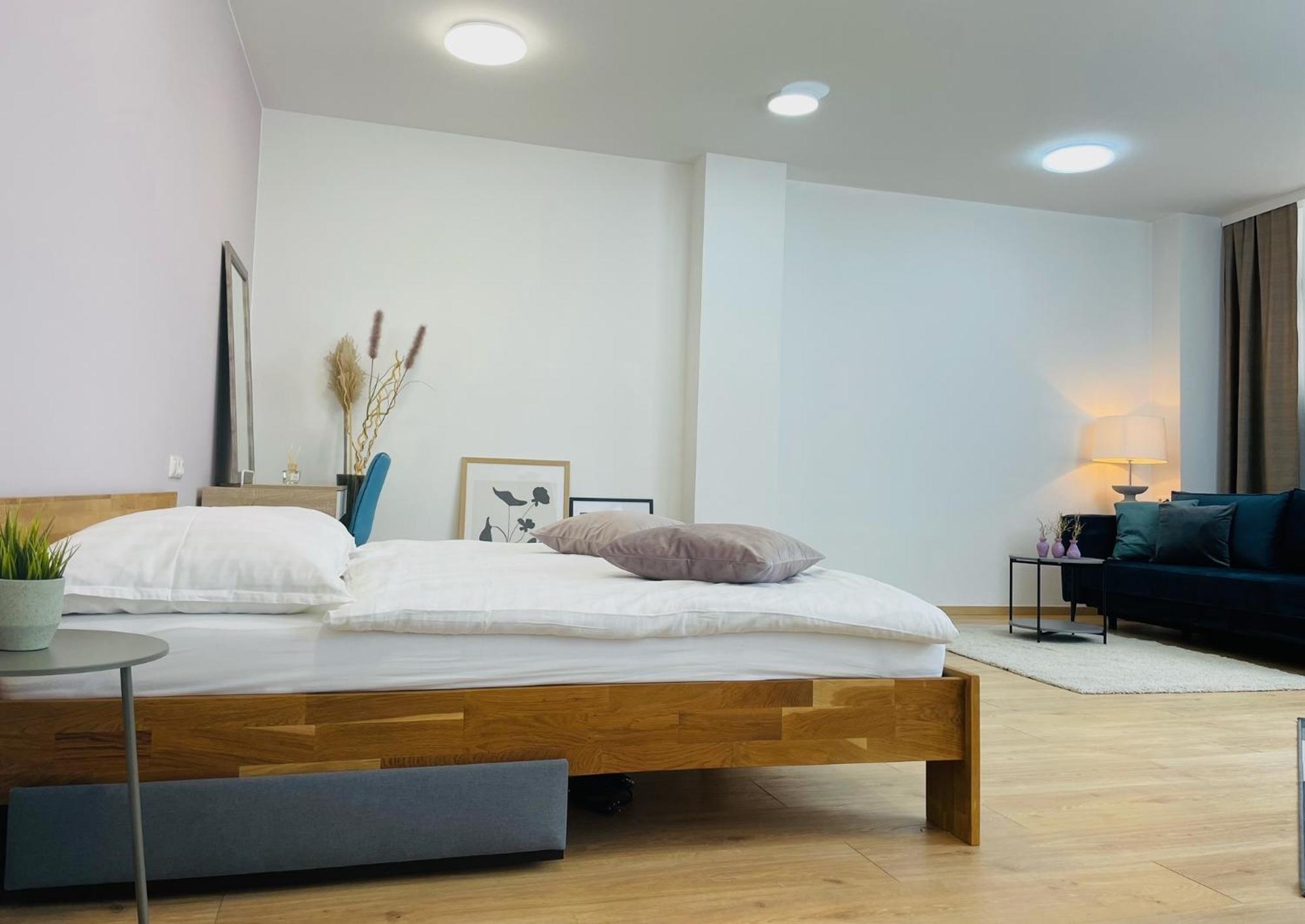 Salon Des Fleurs Linz-Landstrasse Apartment Ngoại thất bức ảnh